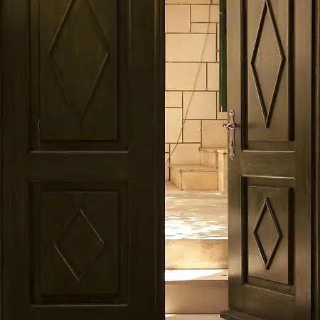 Jaksic * بوستيرا