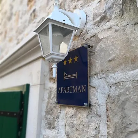 Jaksic * بوستيرا