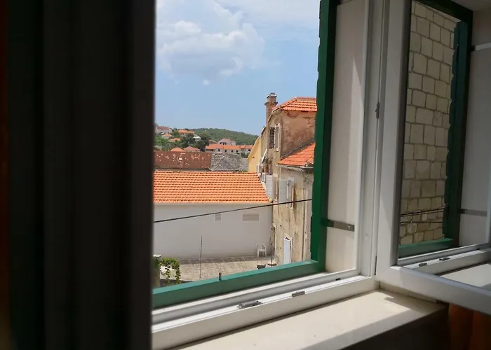 Jaksic Apartman *