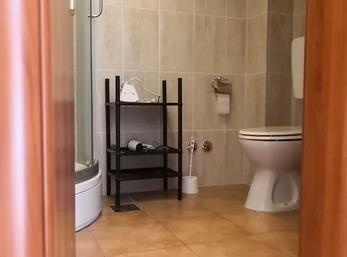 Jaksic Apartman Postira