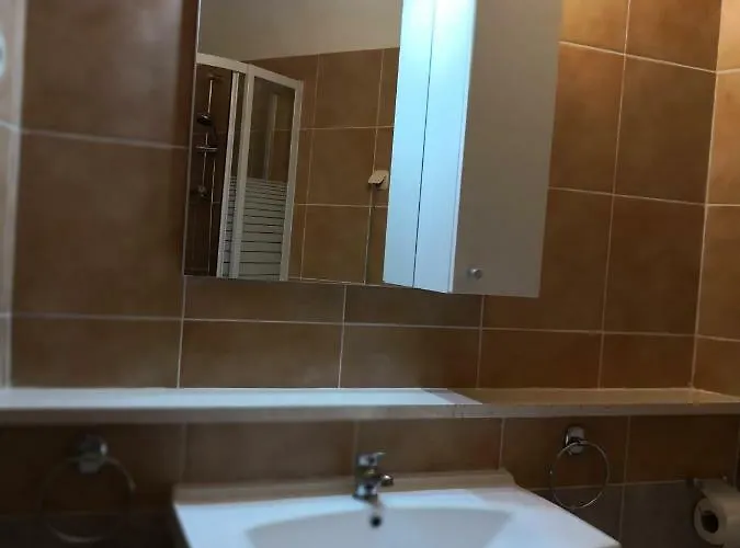 Jaksic Apartman Postira